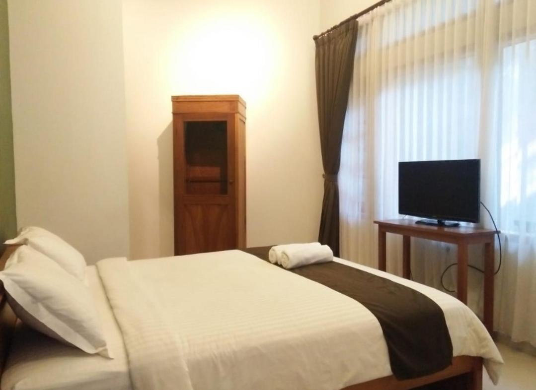 Helena Guest House 말랑 외부 사진