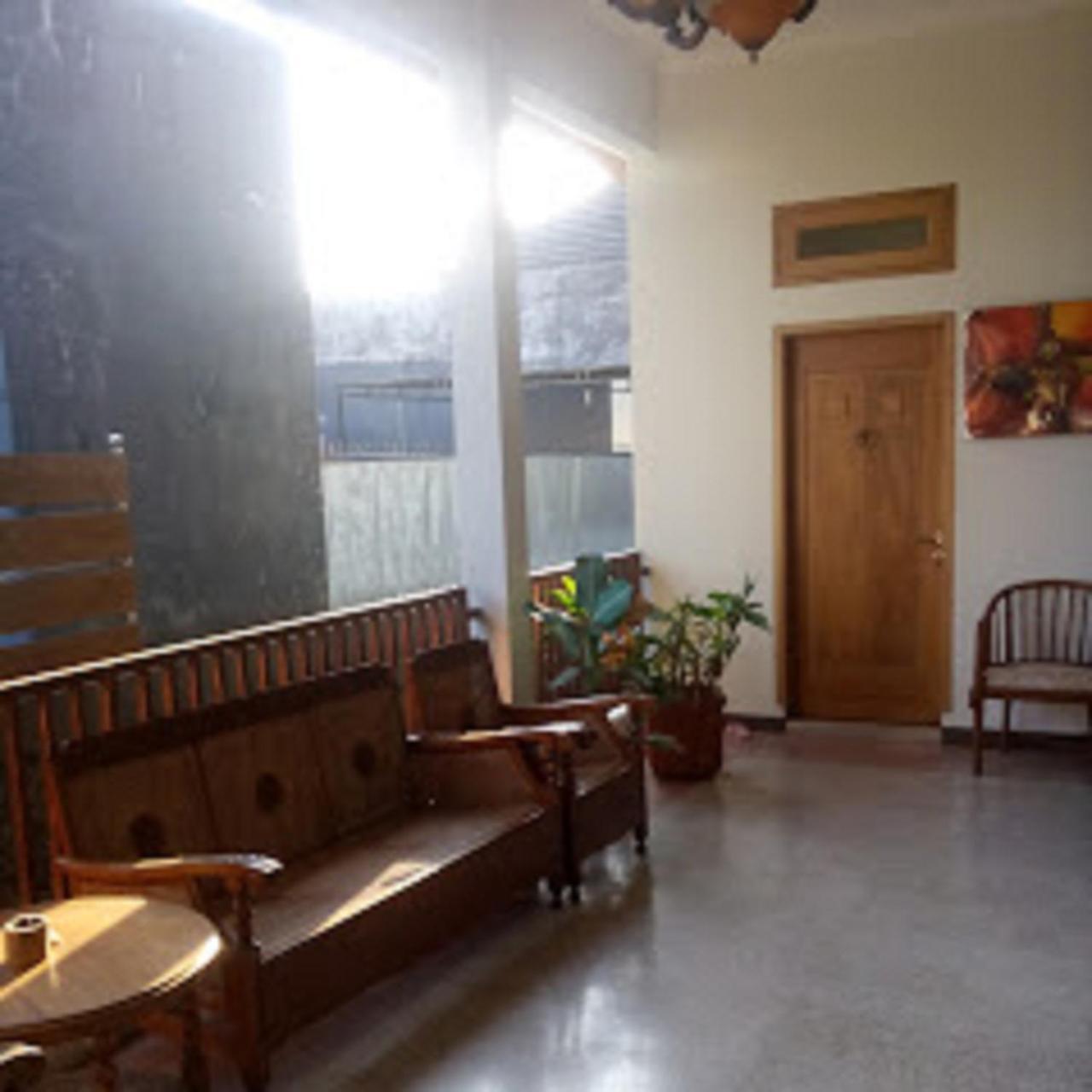 Helena Guest House 말랑 외부 사진