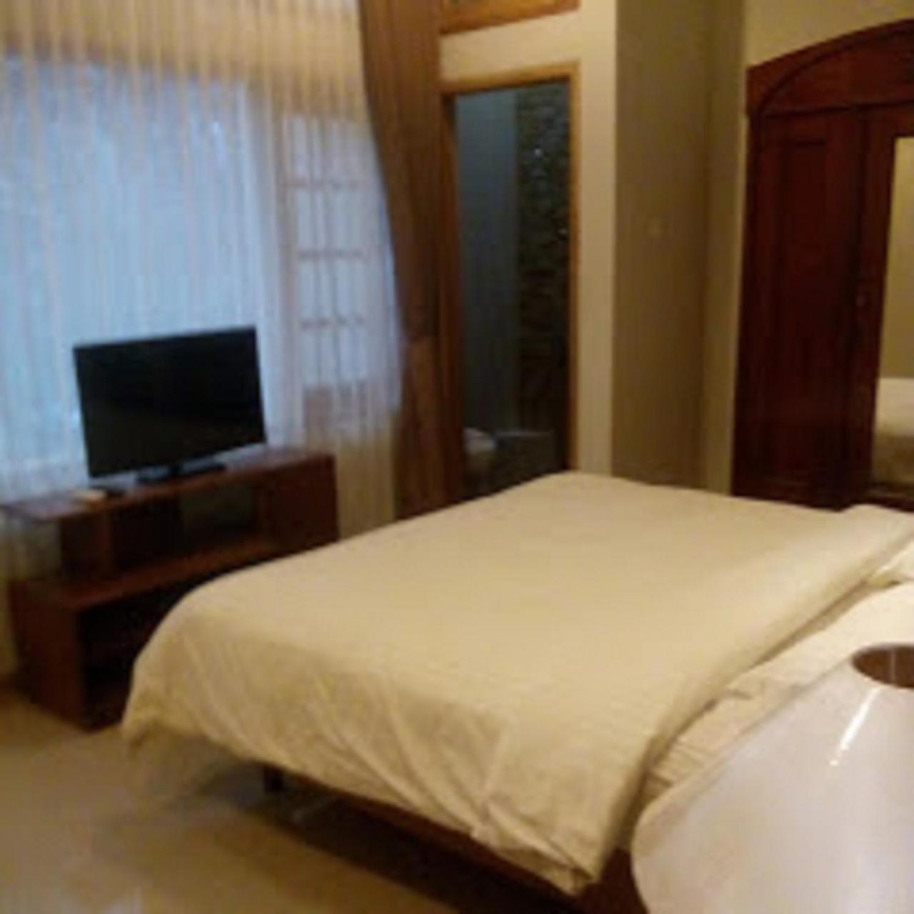 Helena Guest House 말랑 외부 사진